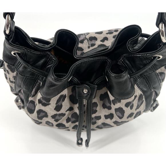 TIGNANELLO Vintage Leopard Suede Leather Drawstring Bucket Purse Bag + Keychain - Picture 3 of 15